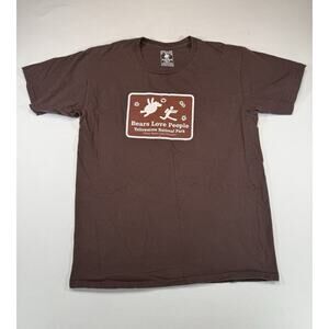 Duck Company Yellowstone National Park Bears Love People Graphic T-Shirt